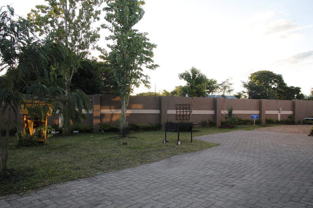 Asante Apartments Ливингстън Екстериор снимка